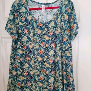 Lularoe Classic T